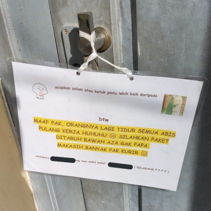 Pesan kocak untuk kurir saat mengantar paket